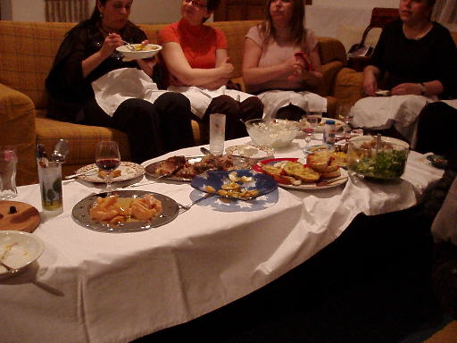 Loadsa nosh!